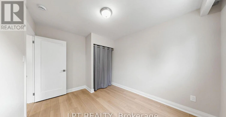 MAIN Floor 477 Cosburn Apt Avenue, Toronto, ON, M4J 2N6 - 25