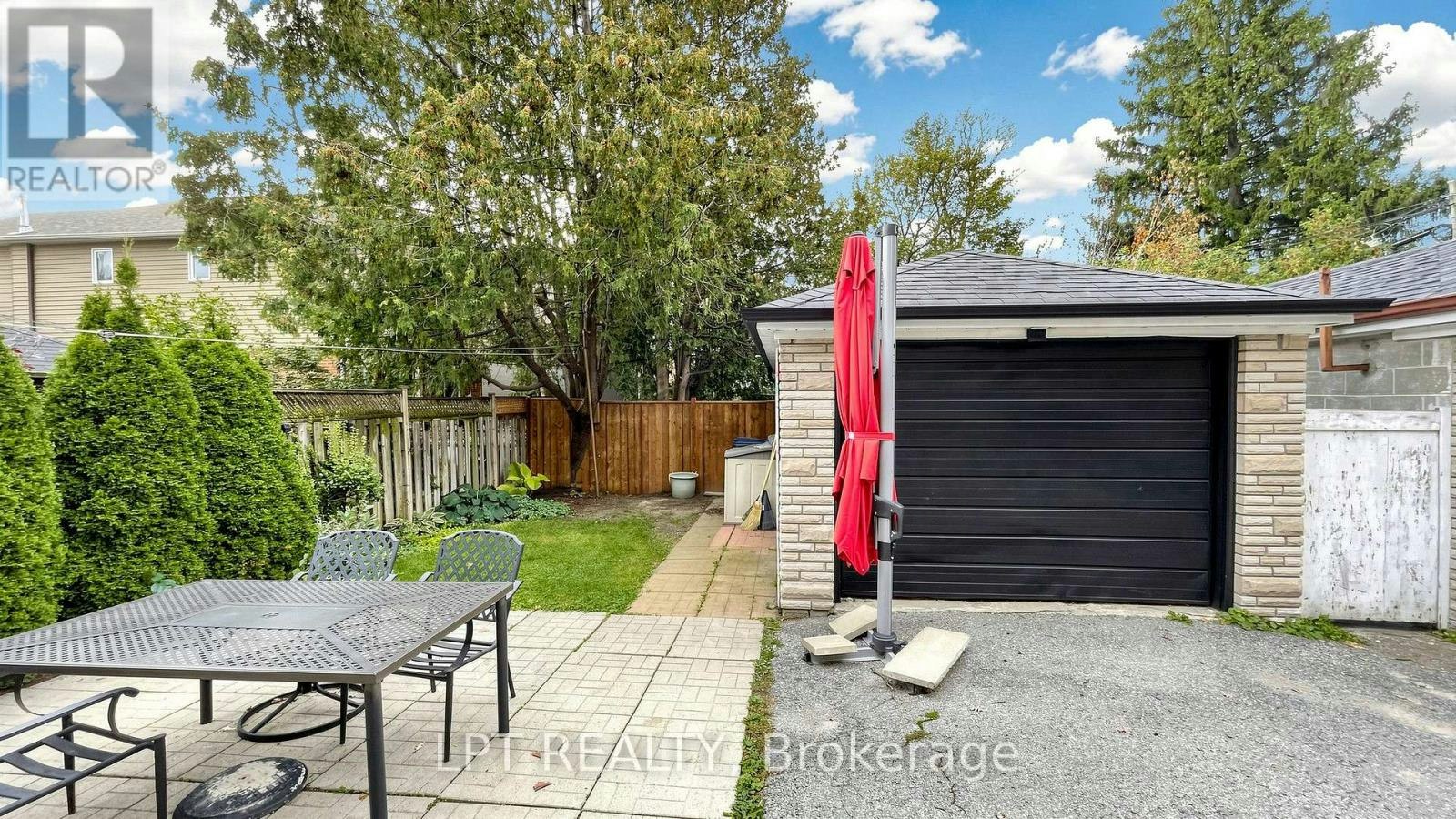 MAIN Floor 477 Cosburn Apt Avenue, Toronto, ON, M4J 2N6 - 36