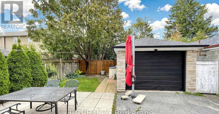 MAIN Floor 477 Cosburn Apt Avenue, Toronto, ON, M4J 2N6 - 36