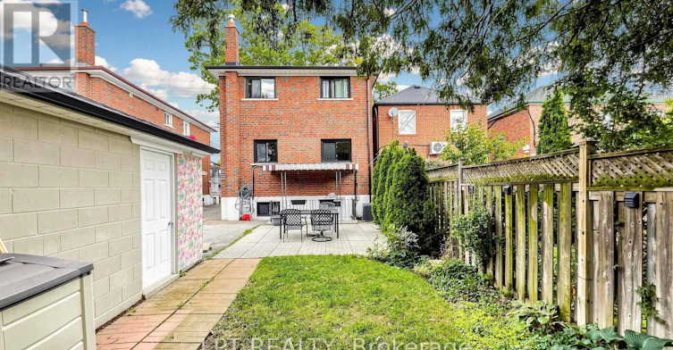 MAIN Floor 477 Cosburn Apt Avenue, Toronto, ON, M4J 2N6 - 35