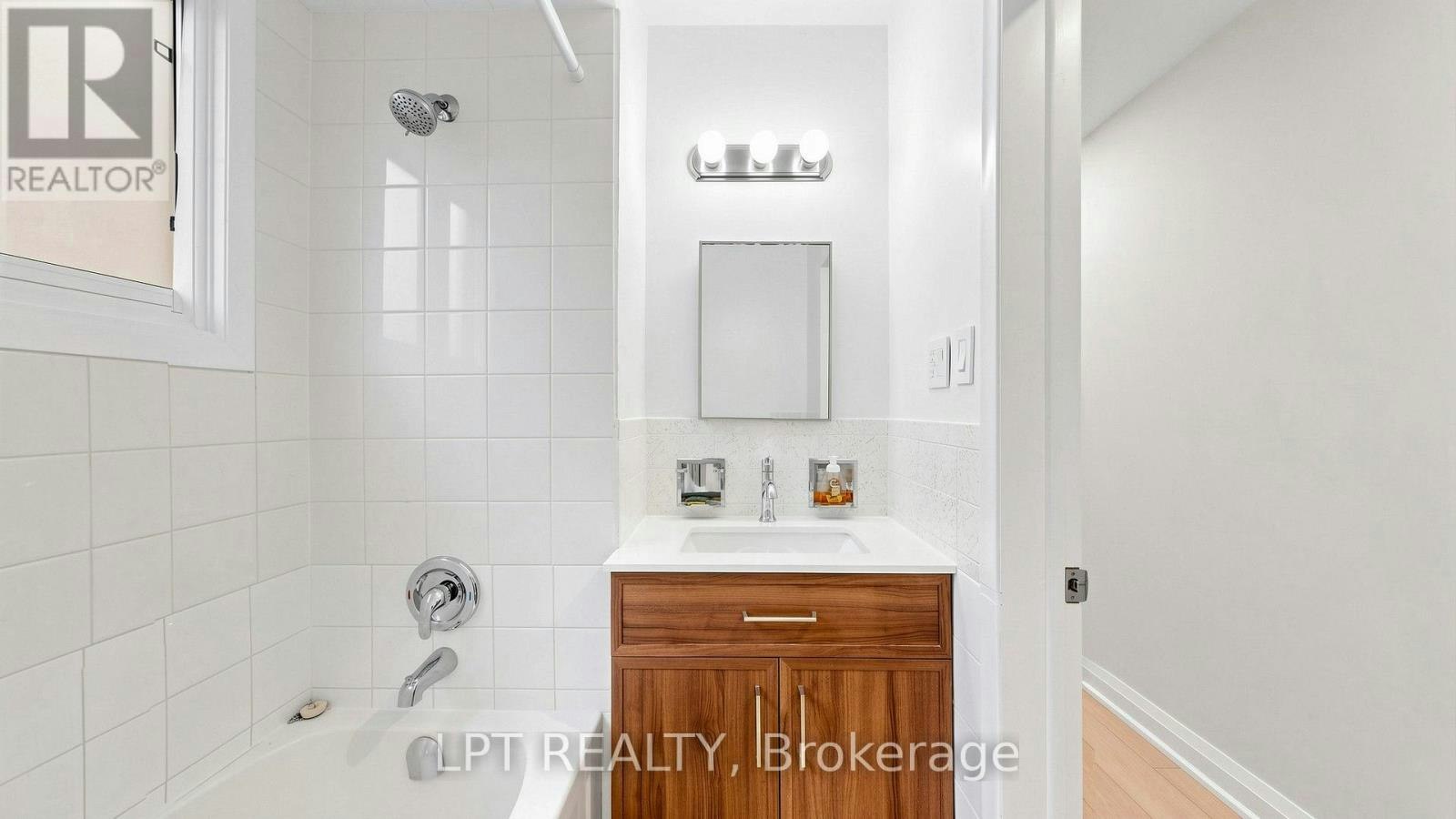 MAIN Floor 477 Cosburn Apt Avenue, Toronto, ON, M4J 2N6 - 26