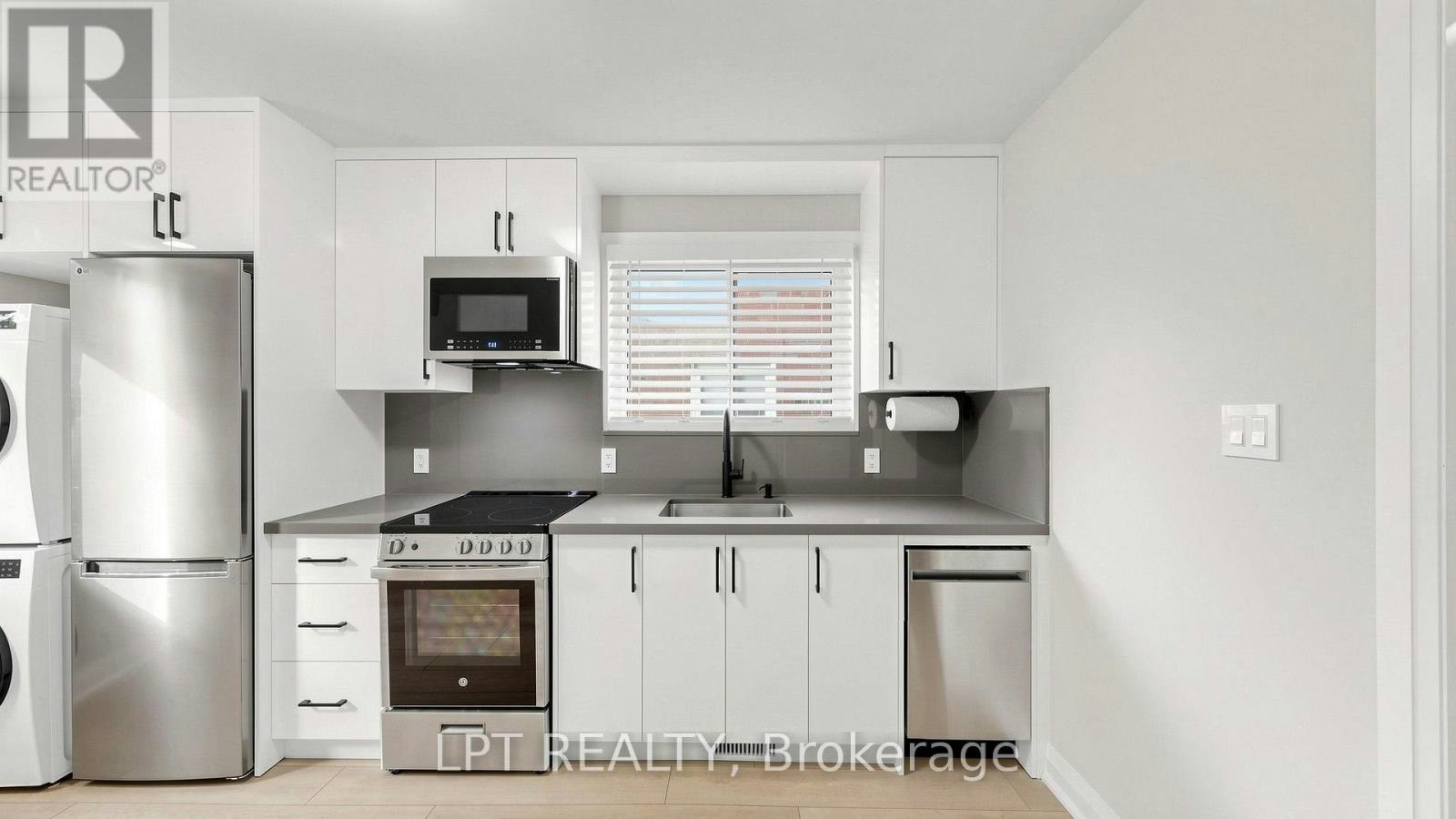 MAIN Floor 477 Cosburn Apt Avenue, Toronto, ON, M4J 2N6 - 16