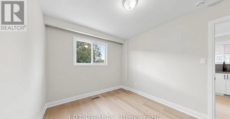 MAIN Floor 477 Cosburn Apt Avenue, Toronto, ON, M4J 2N6 - 23