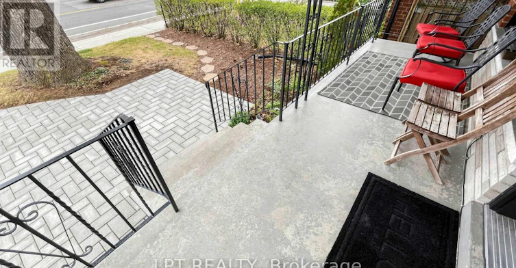MAIN Floor 477 Cosburn Apt Avenue, Toronto, ON, M4J 2N6 - 6