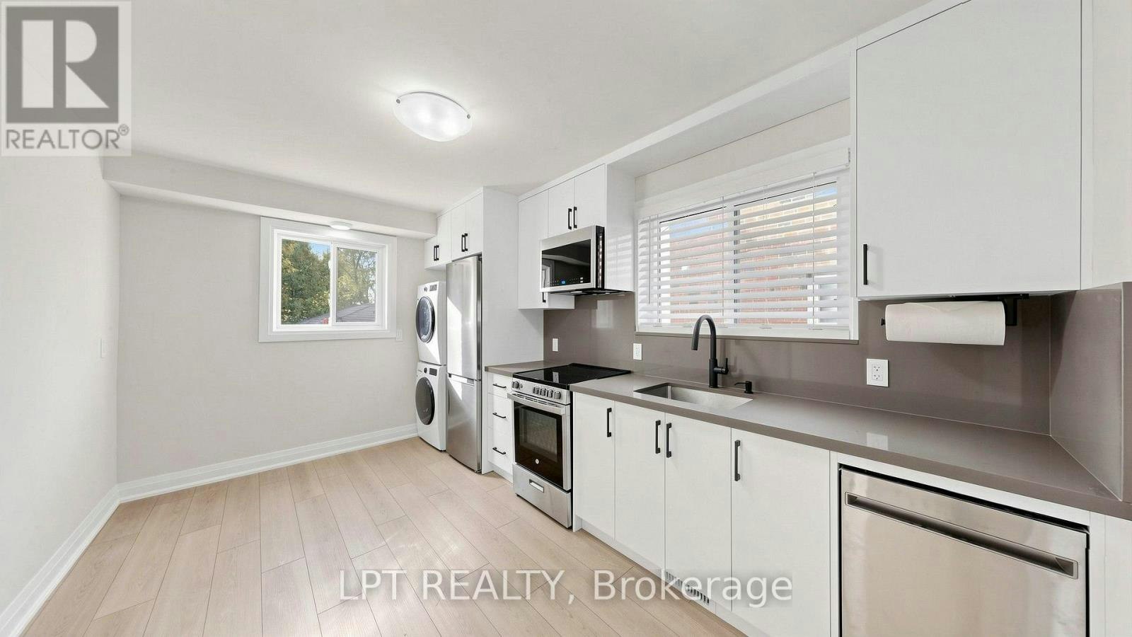 MAIN Floor 477 Cosburn Apt Avenue, Toronto, ON, M4J 2N6 - 11