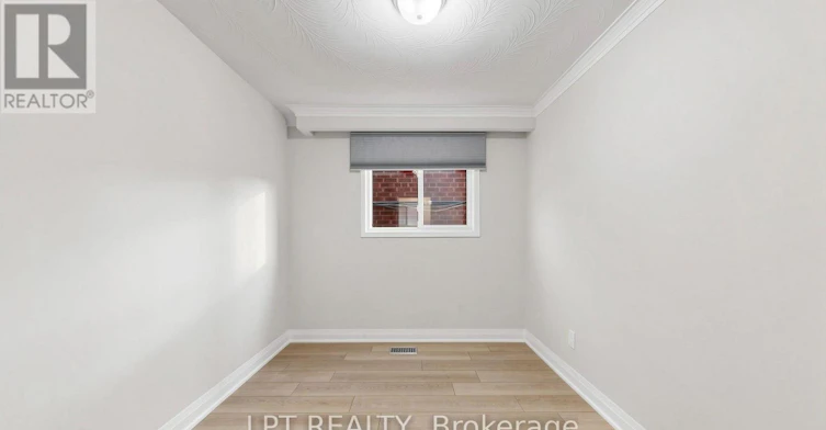 MAIN Floor 477 Cosburn Apt Avenue, Toronto, ON, M4J 2N6 - 18