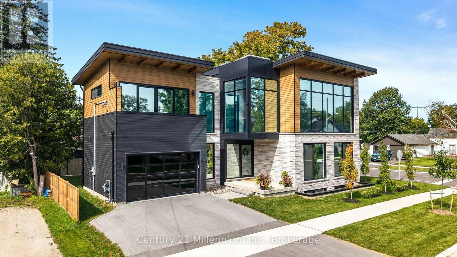 41 Alice Street W, Blue Mountains, ON, N0H 2P0
