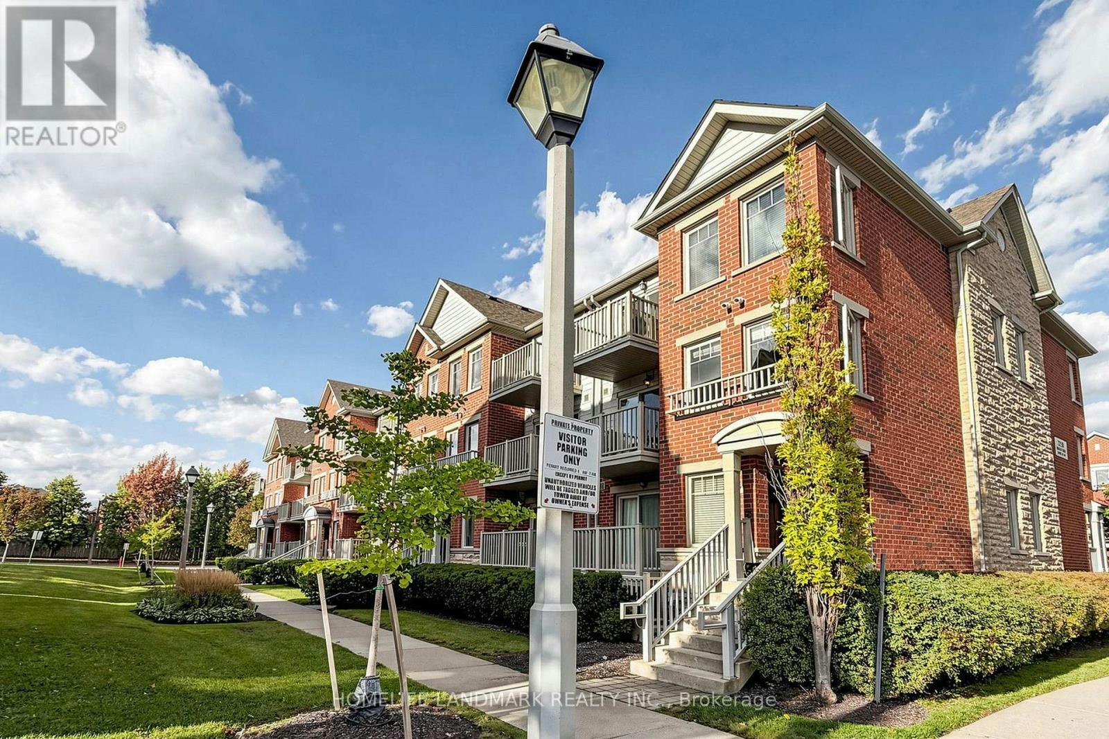 68-3250 Bentley Drive, Mississauga, ON, L5M 0P7