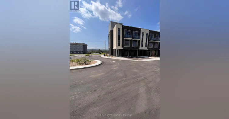 902-385 Winston Road, Grimsby, ON, L3M 0J3 - 3