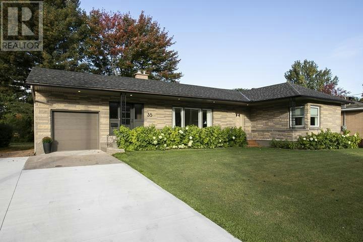 35 Hugill Street, Sault Ste. Marie, ON, P6A 4E6