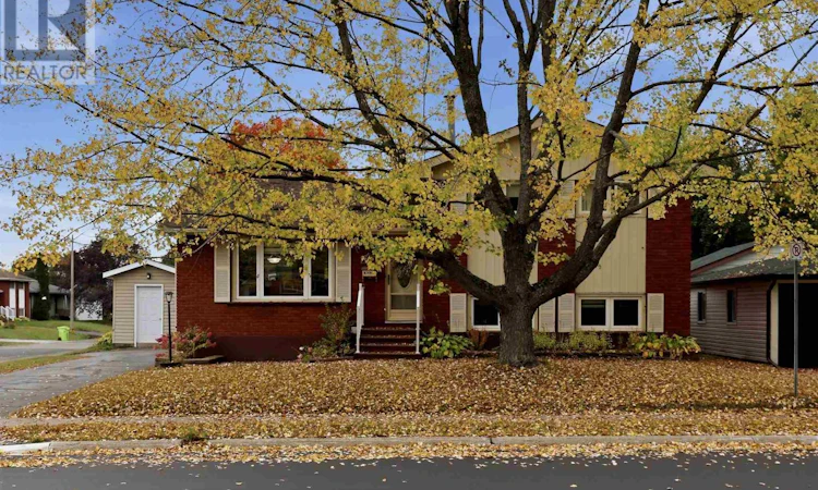 88 Chambers Avenue