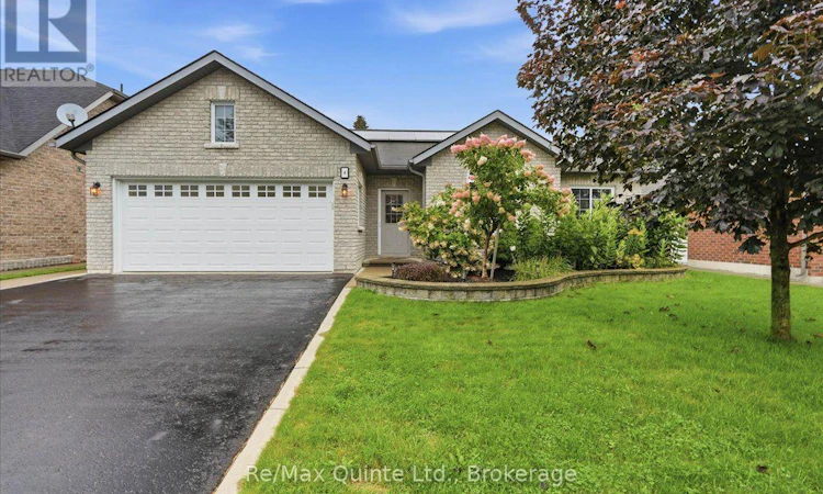 4 Forest Drive