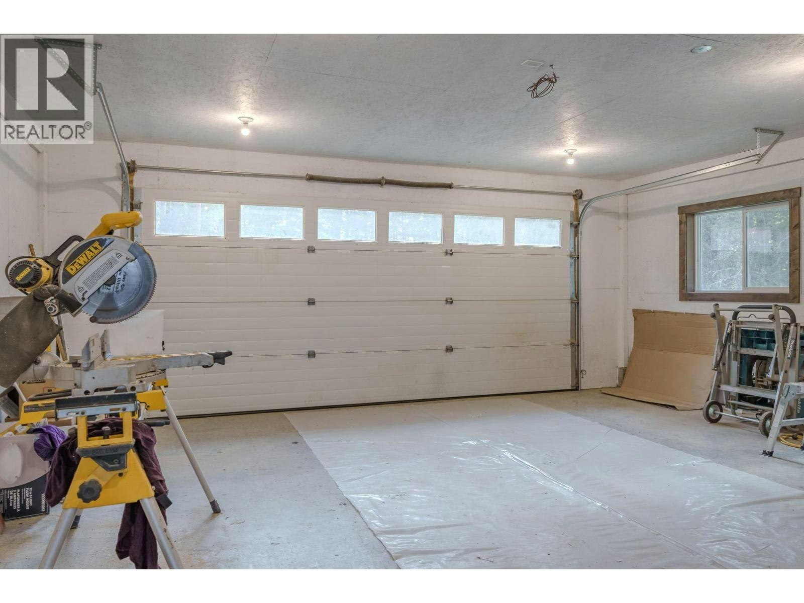 4931 Kyllo Road, 108 Mile Ranch, BC, V0K 2Z0 - 33