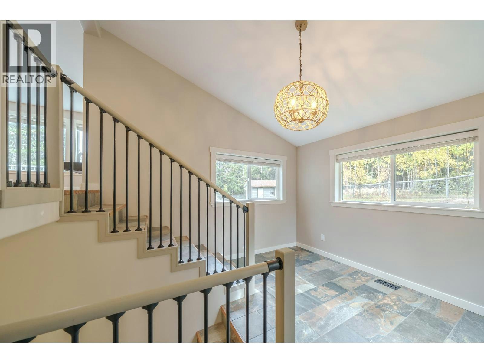 4931 Kyllo Road, 108 Mile Ranch, BC, V0K 2Z0 - 13