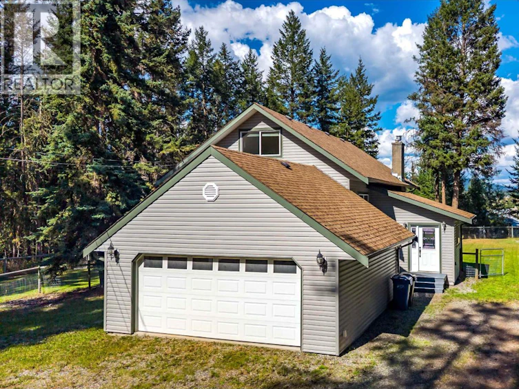 4931 Kyllo Road, 108 Mile Ranch, BC, V0K 2Z0 - 37