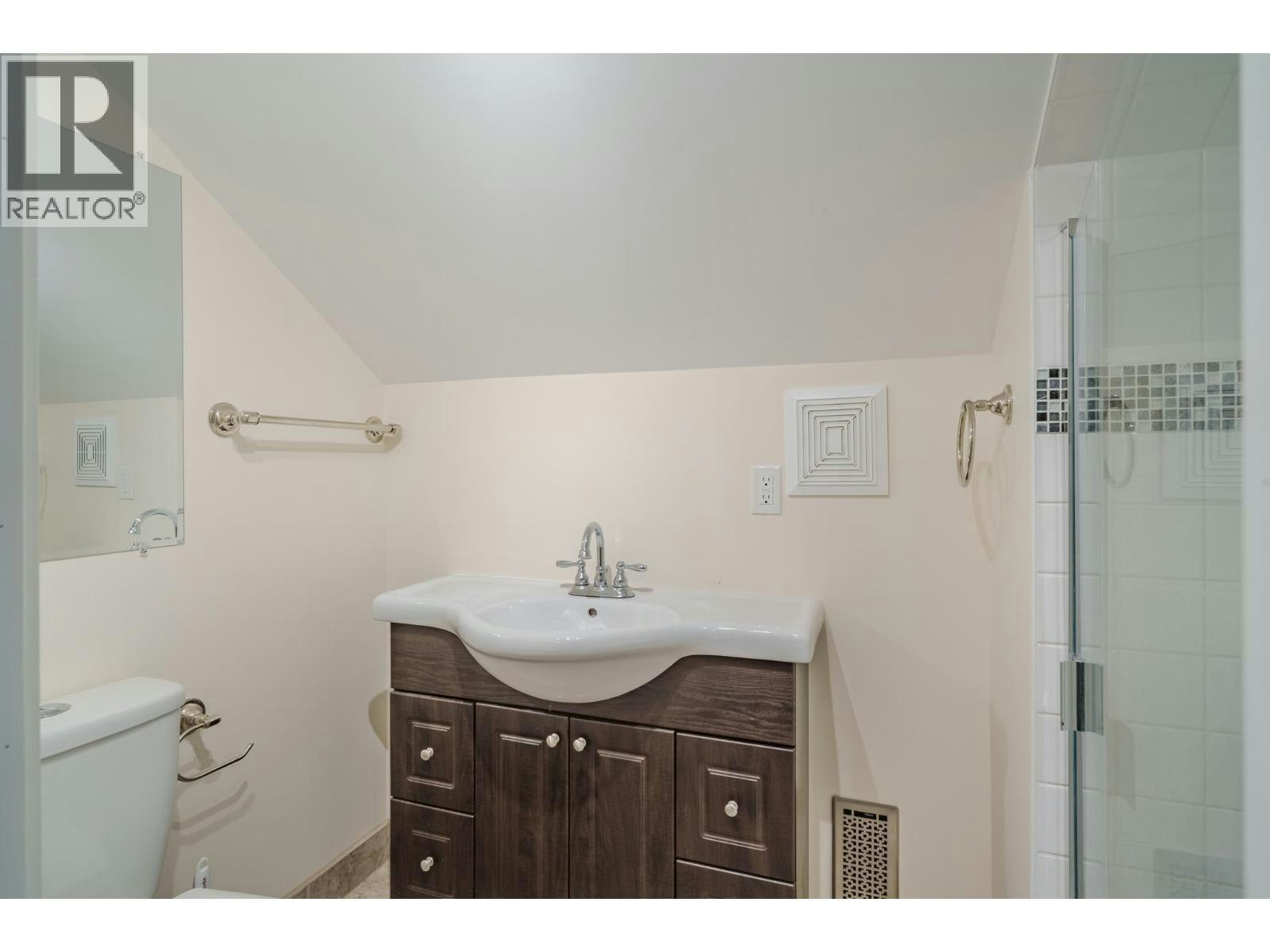 4931 Kyllo Road, 108 Mile Ranch, BC, V0K 2Z0 - 32