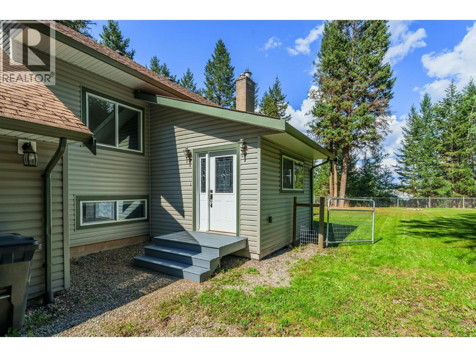 4931 Kyllo Road, 108 Mile Ranch, BC, V0K 2Z0 - 6