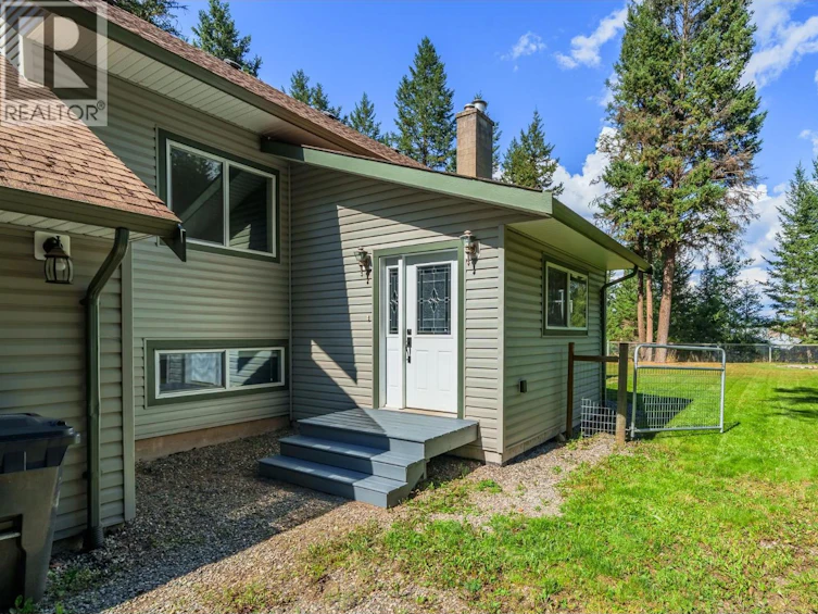 4931 Kyllo Road, 108 Mile Ranch, BC, V0K 2Z0 - 6