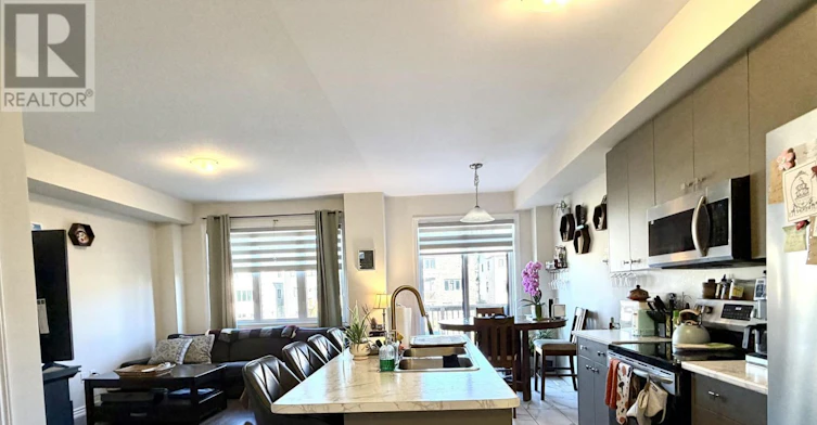35 Vanilla Trail, Thorold, ON, L2V 0K6 - 3