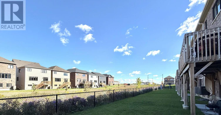 35 Vanilla Trail, Thorold, ON, L2V 0K6 - 19