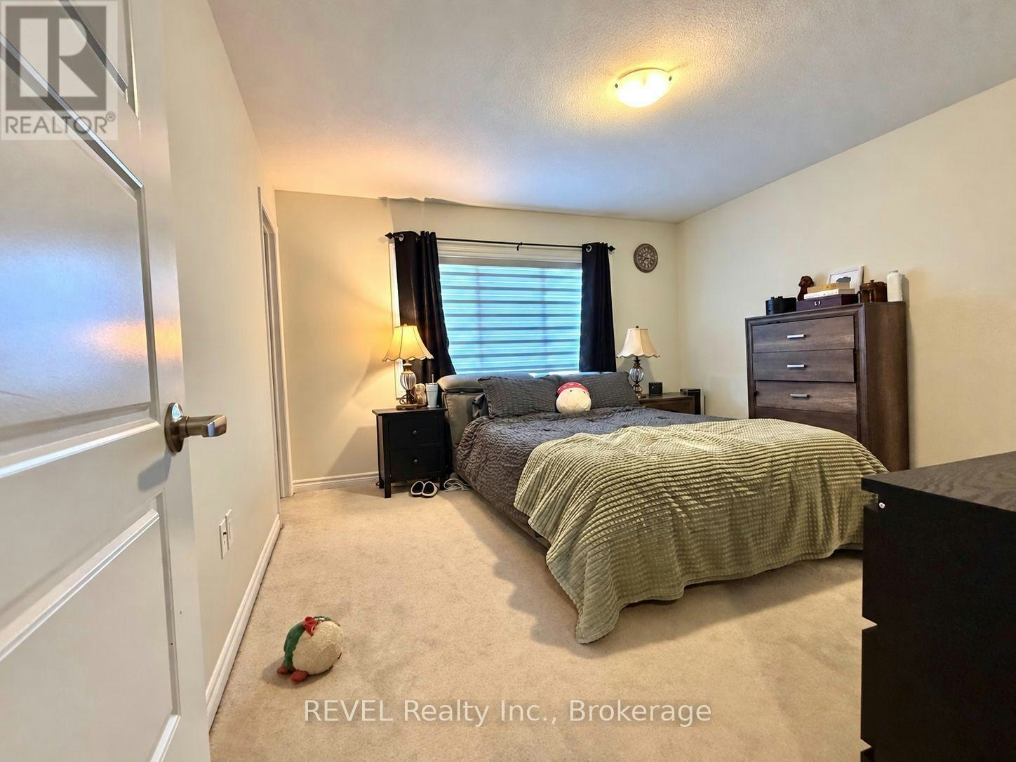 35 Vanilla Trail, Thorold, ON, L2V 0K6 - 9