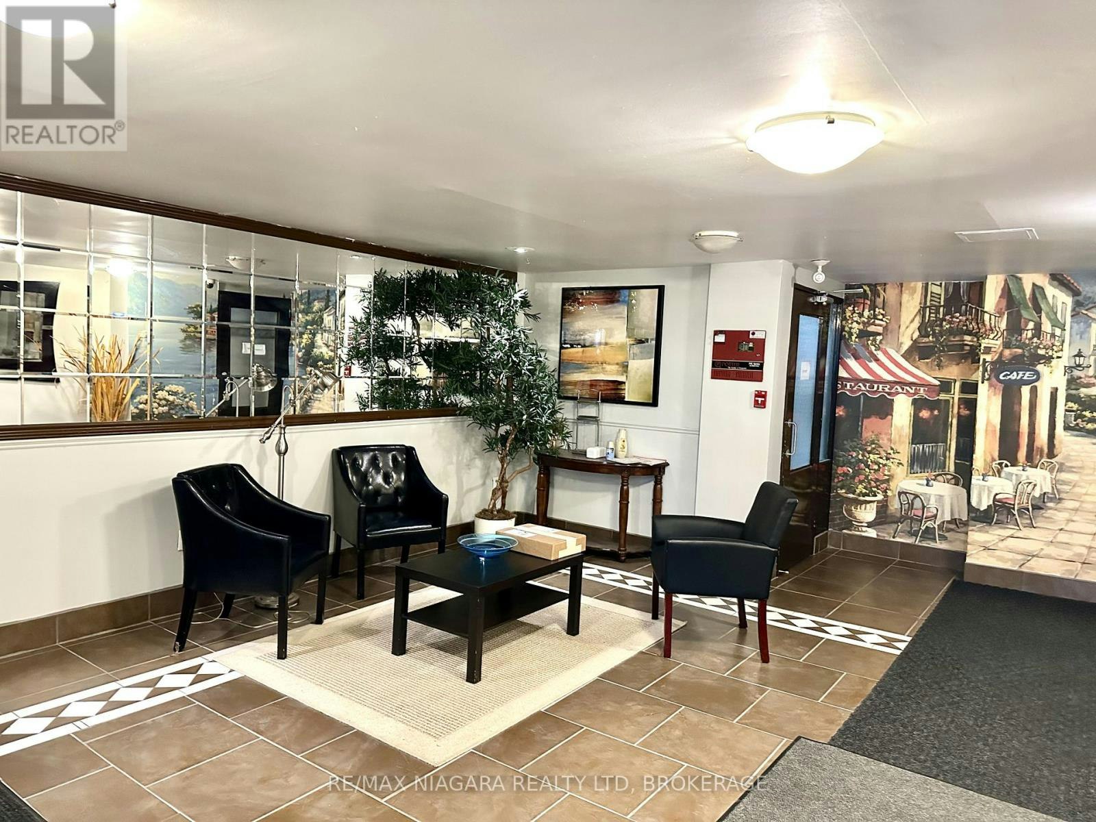 102-7 Riverview Boulevard, St. Catharines, ON, L2T 3L5 - 3