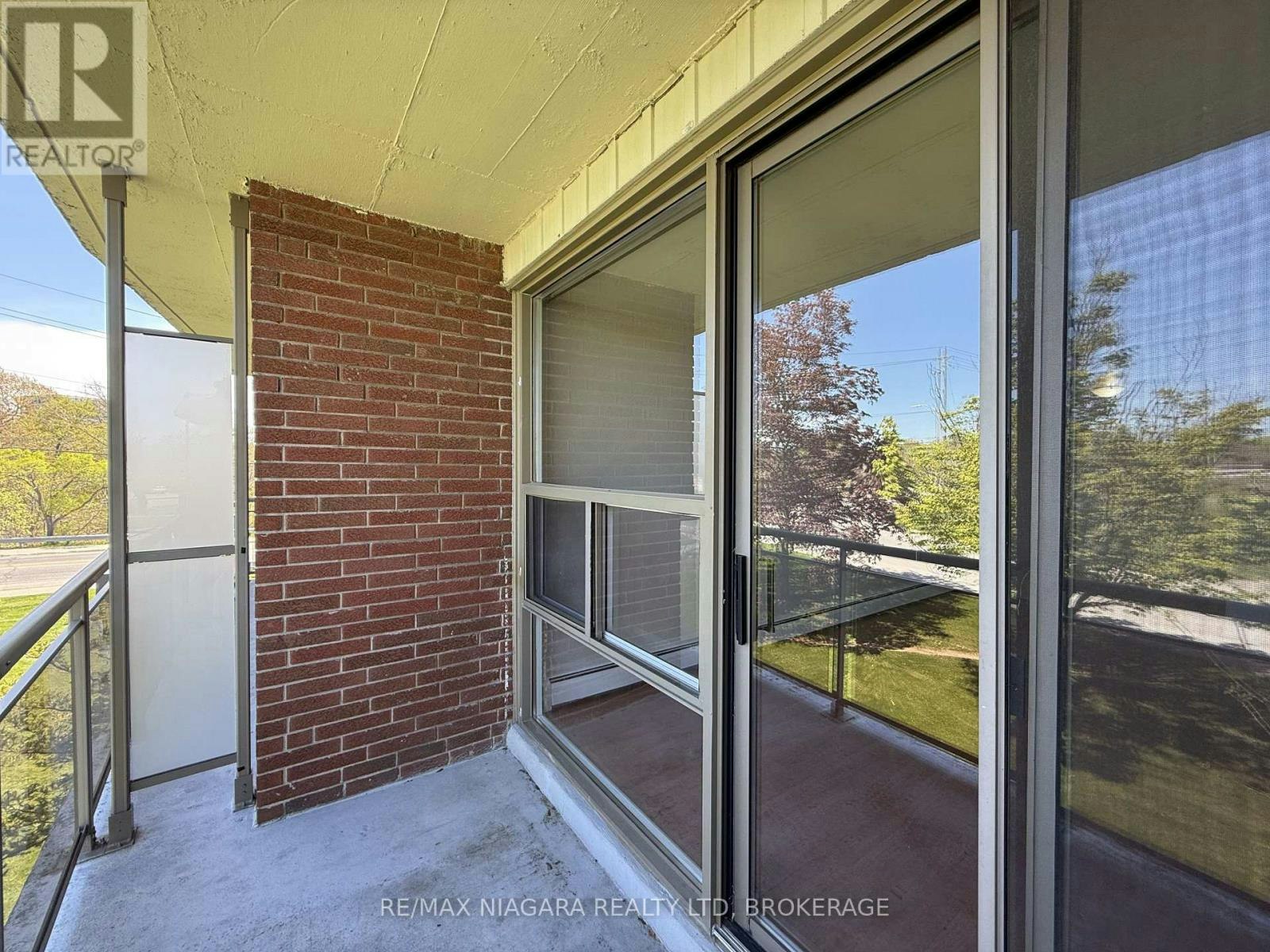 102-7 Riverview Boulevard, St. Catharines, ON, L2T 3L5 - 28