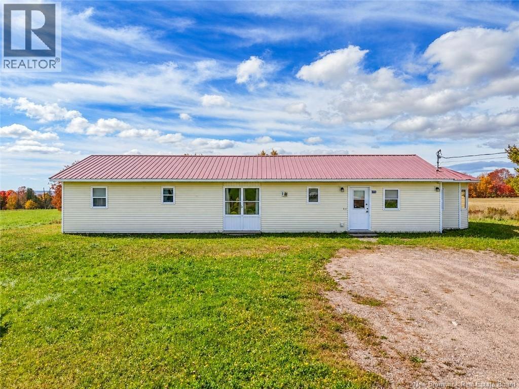 90 Frog Lake Road, Harvey, NB, E6K 2C6