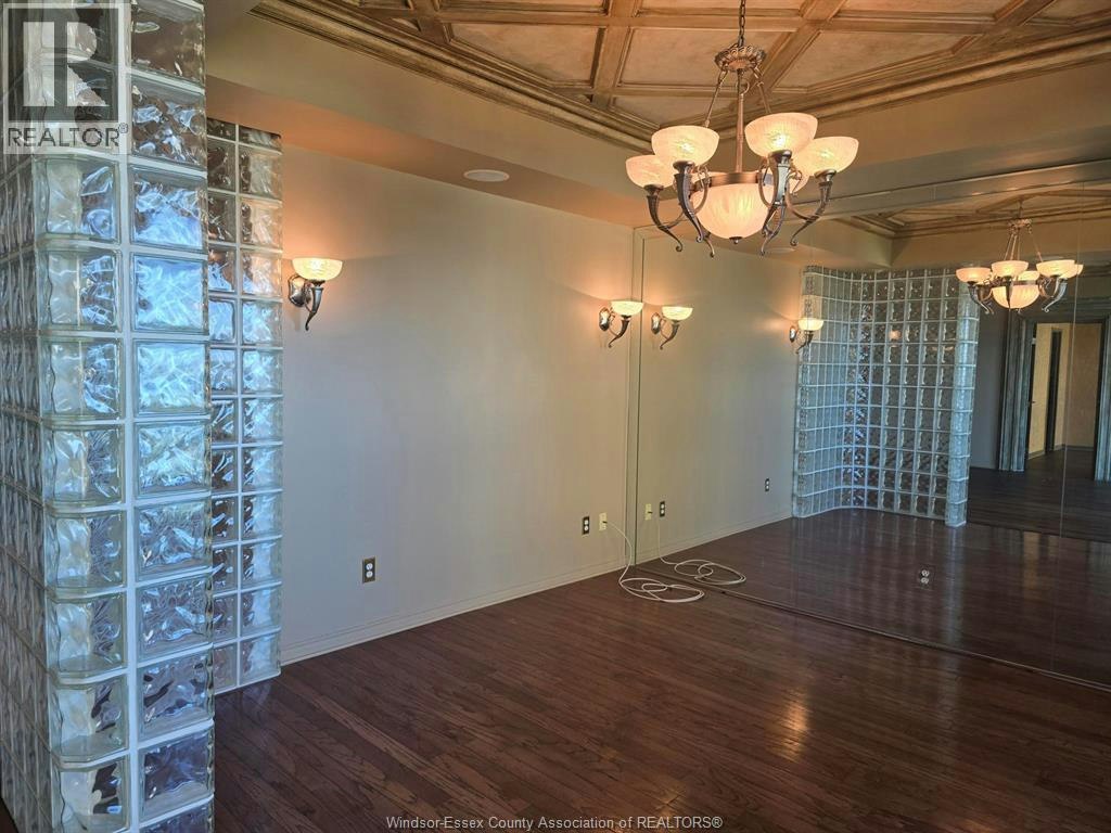 1004-4789 Riverside, Windsor, ON, N8Y 5A2 - 5