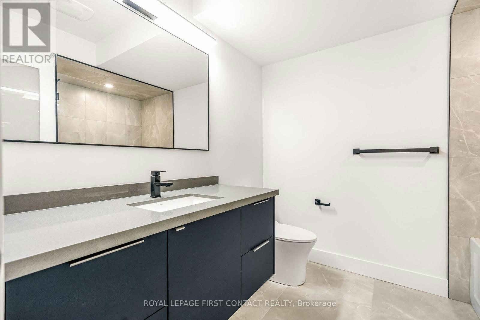 18 Alderwood Lane, Barrie, ON, L4N 3J2 - 10