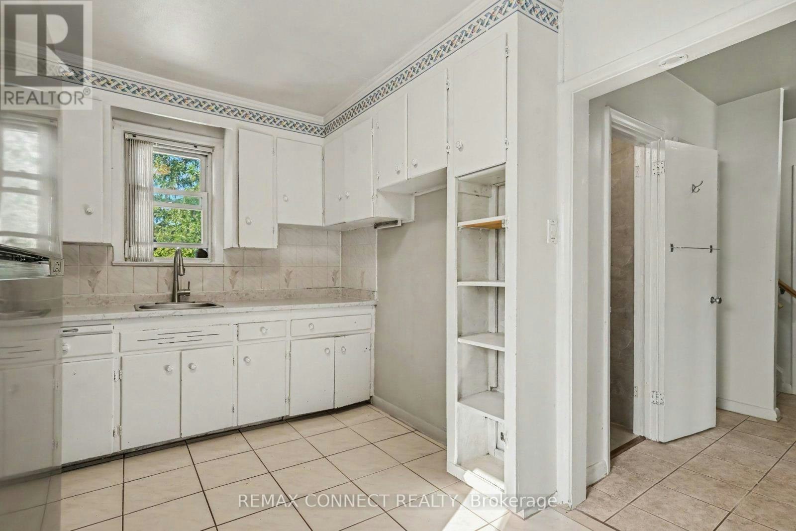 656 Browns Line, Toronto, ON, M8W 3V6 - 6