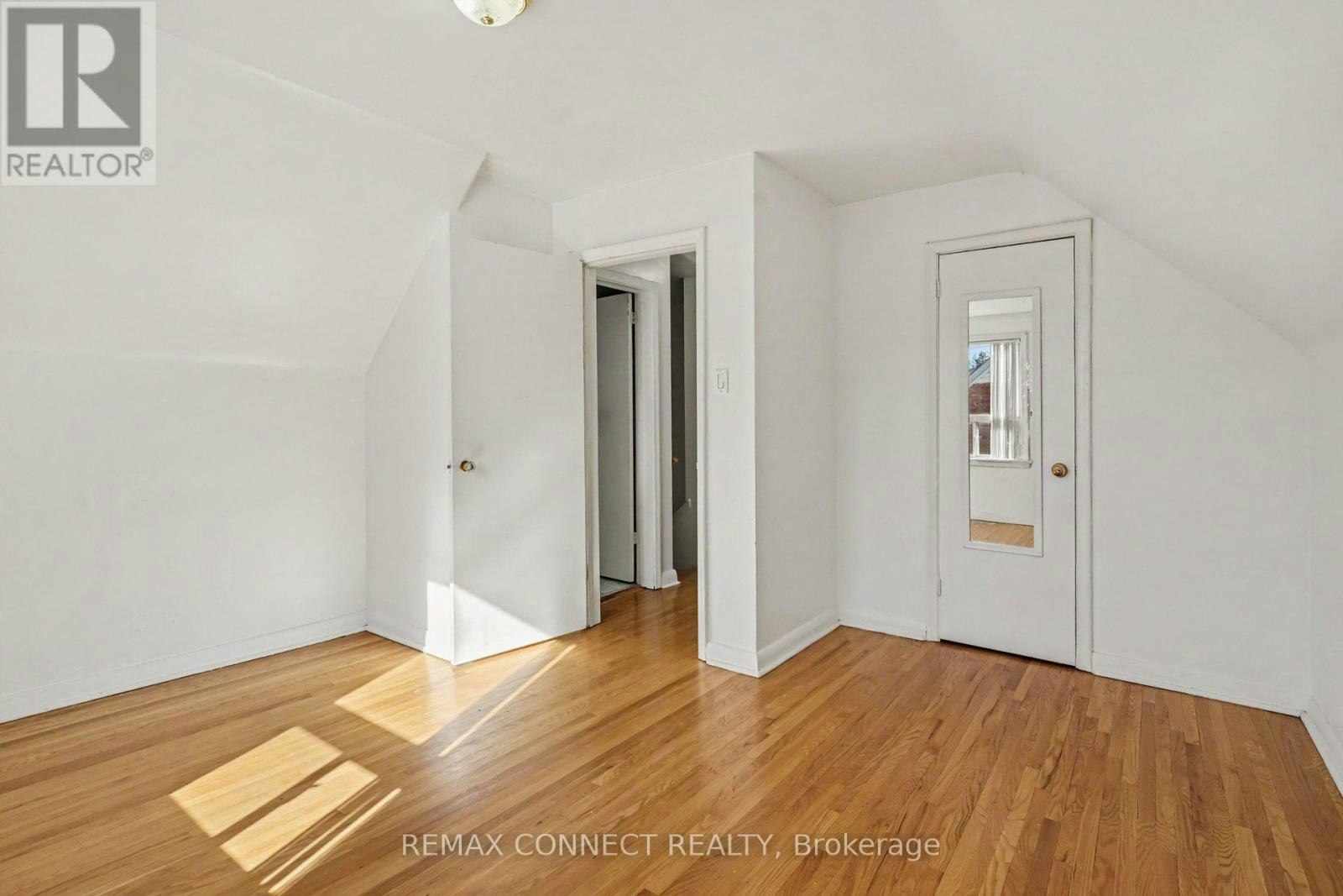 656 Browns Line, Toronto, ON, M8W 3V6 - 11