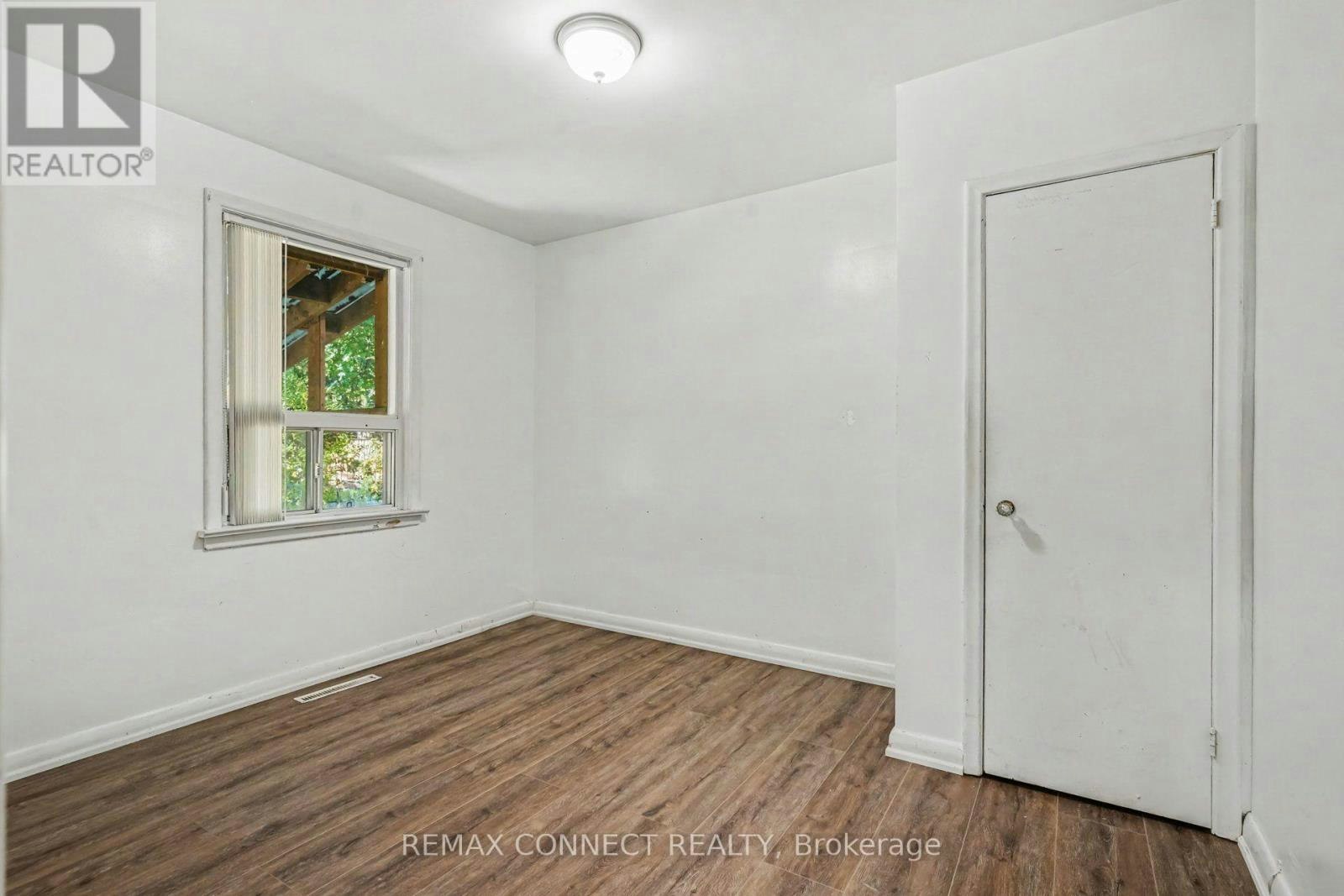 656 Browns Line, Toronto, ON, M8W 3V6 - 5
