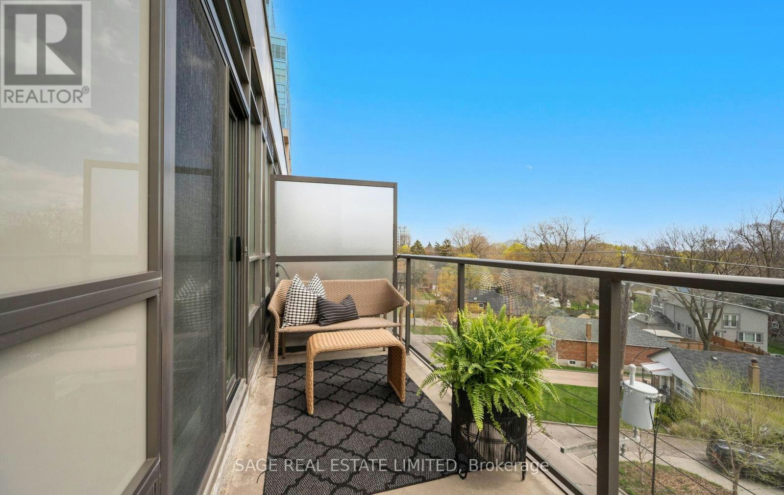 525-8 Fieldway Road, Toronto, ON, M8Z 0C3 - 29