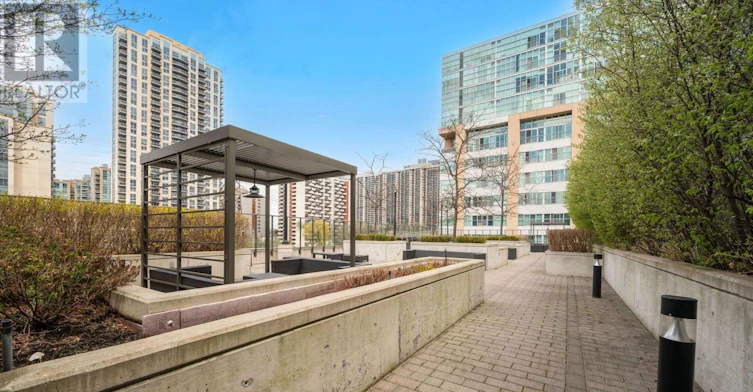 525-8 Fieldway Road, Toronto, ON, M8Z 0C3 - 35