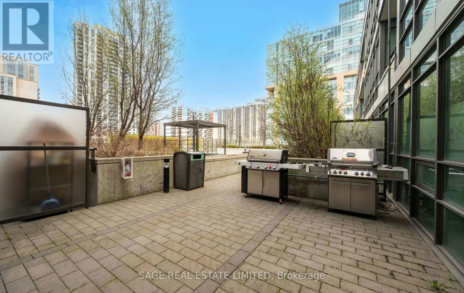525-8 Fieldway Road, Toronto, ON, M8Z 0C3 - 31