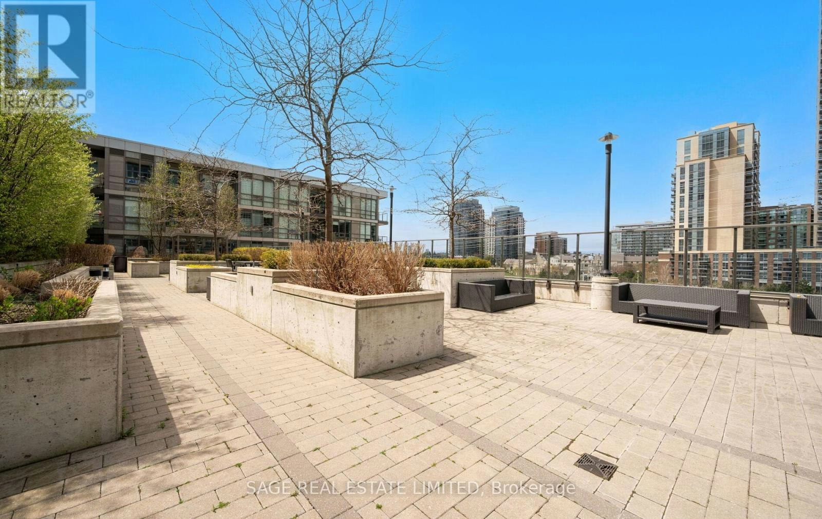 525-8 Fieldway Road, Toronto, ON, M8Z 0C3 - 36