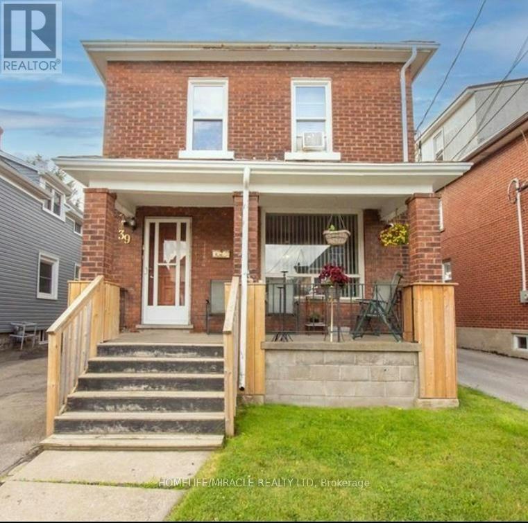 39 Park Street, Welland, ON, L3B 4M3