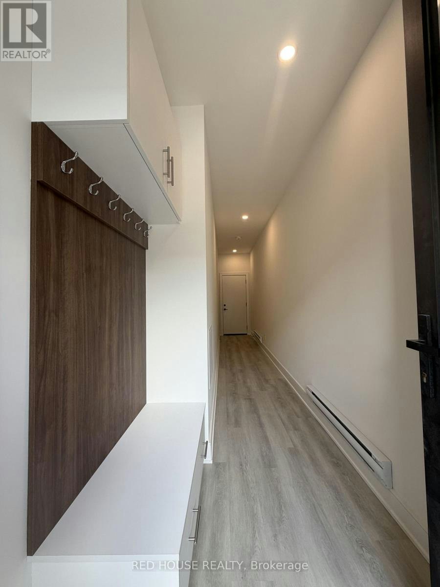 41 Everett Common, St. Catharines, ON, L2P 0H1 - 2