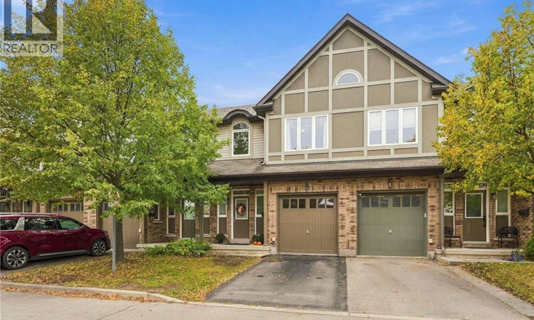 1076 Ryckman Common