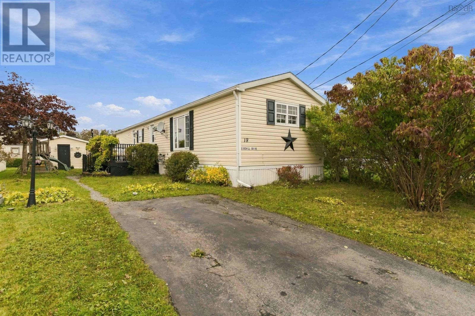 18 Birchill Drive, Eastern Passage, NS, B3G 1C8
