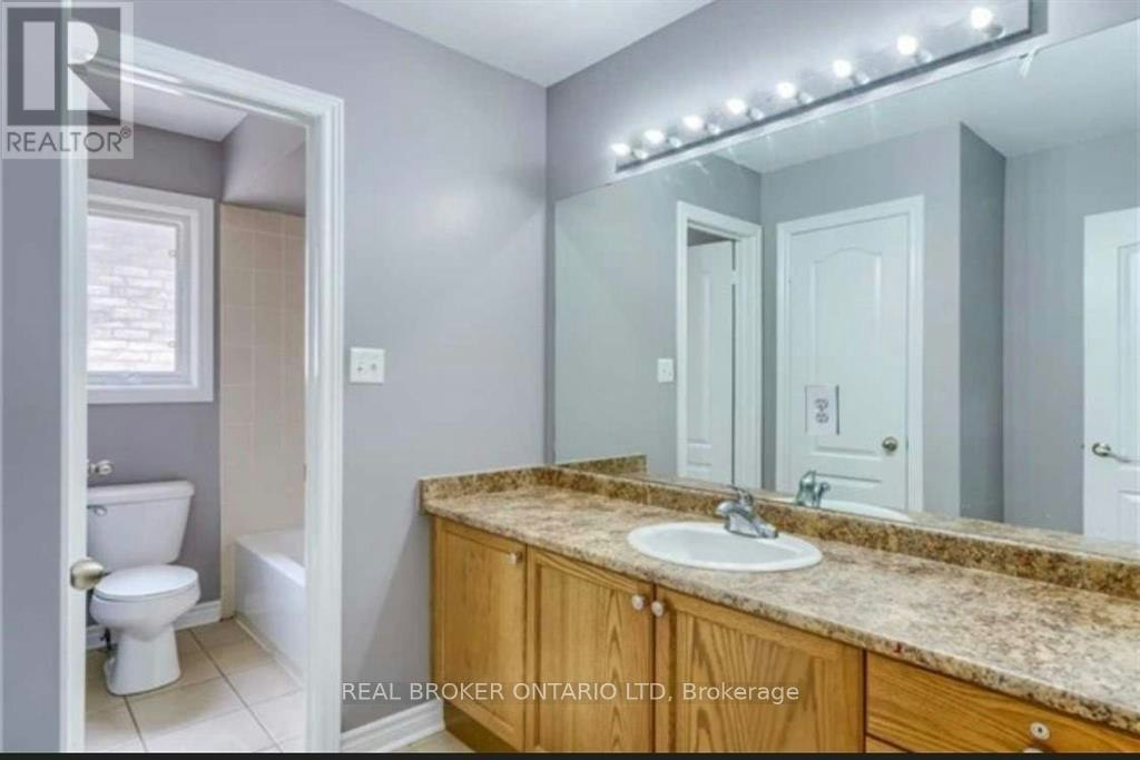 MAIN-88 Sir Jacobs Crescent, Brampton, ON, L7A 3T5 - 20
