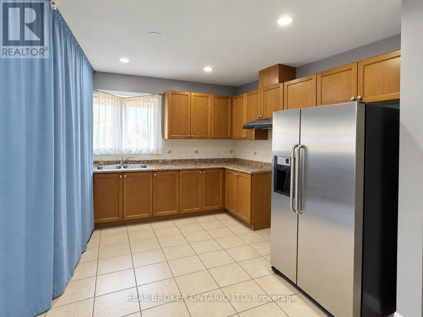 MAIN-88 Sir Jacobs Crescent, Brampton, ON, L7A 3T5 - 15