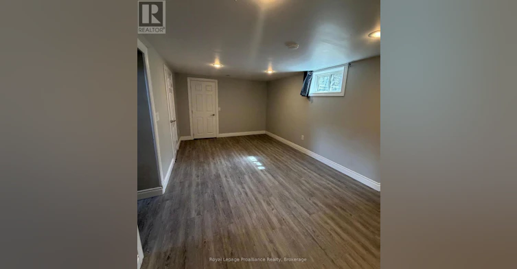 39 Smith Crescent, Belleville, ON, K8N 4K3 - 2