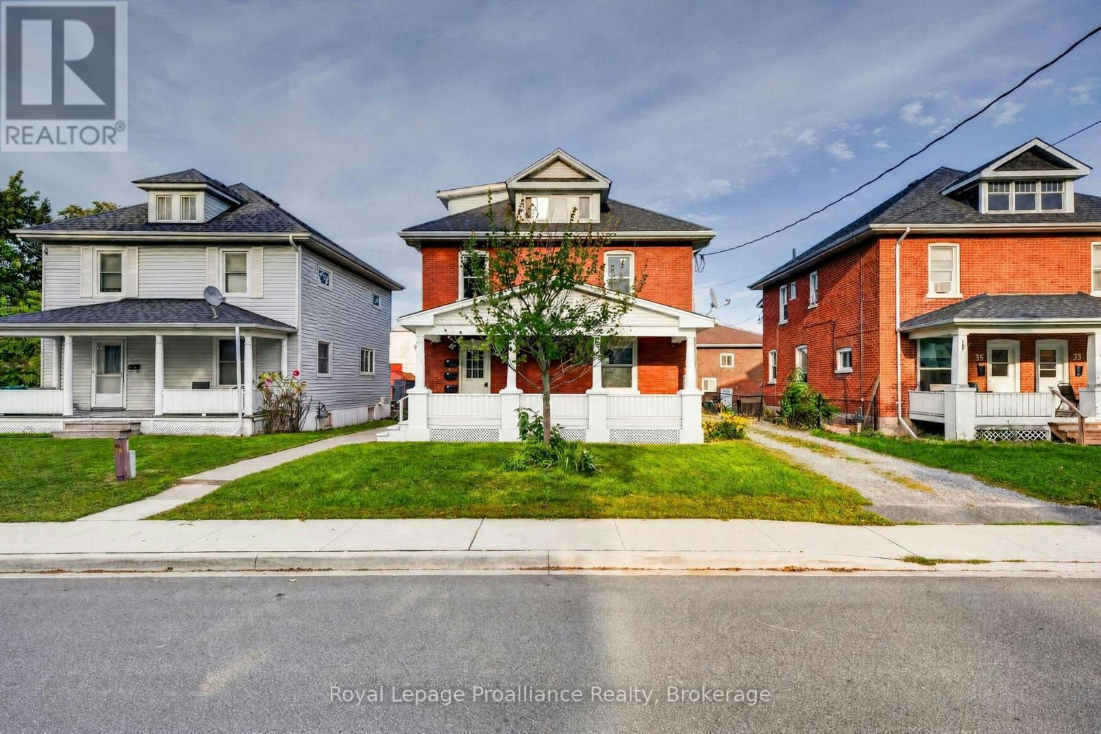 37 Lorne Avenue, Quinte West, ON, K8V 5B4