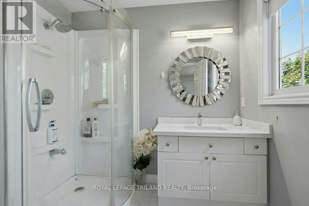 270 Leaksdale Circle SOUTH, London, ON, N6M 1K3 - 26