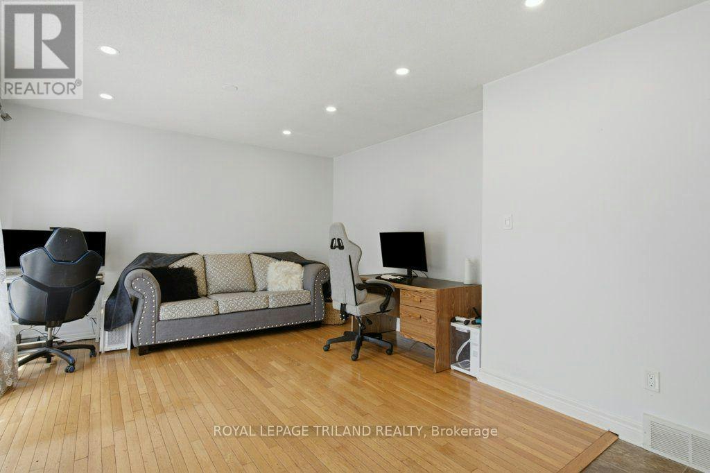 270 Leaksdale Circle SOUTH, London, ON, N6M 1K3 - 21