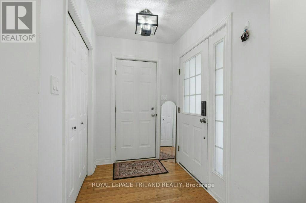 270 Leaksdale Circle SOUTH, London, ON, N6M 1K3 - 8