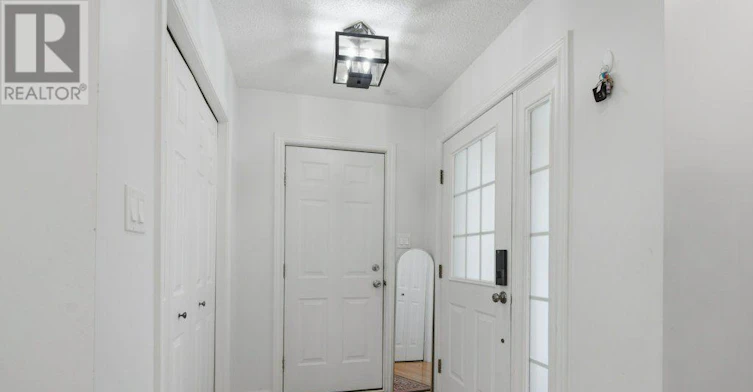 270 Leaksdale Circle SOUTH, London, ON, N6M 1K3 - 8
