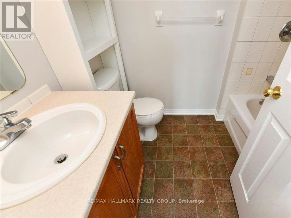 386 Crownridge Drive, Ottawa, ON, K2M 3A4 - 18